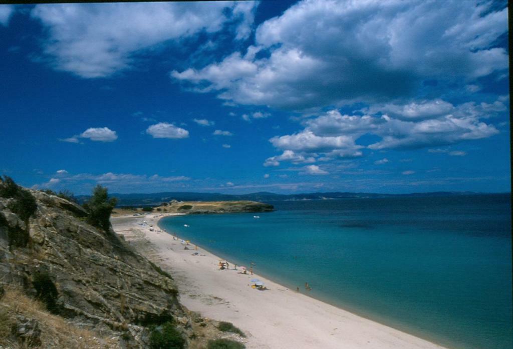 Athos View Villa By The Sea Ormos Panagias Buitenkant foto